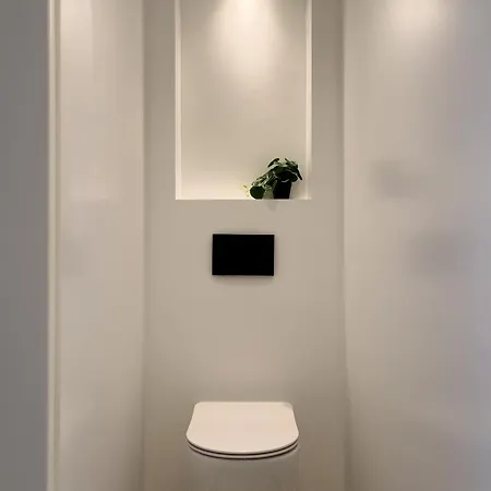 Апартаменты Homevision - Minimal, Quiet And Central Салоники