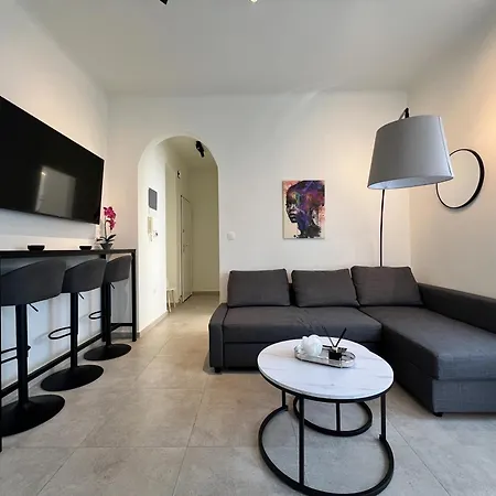 Homevision - Minimal, Quiet And Central דירה *